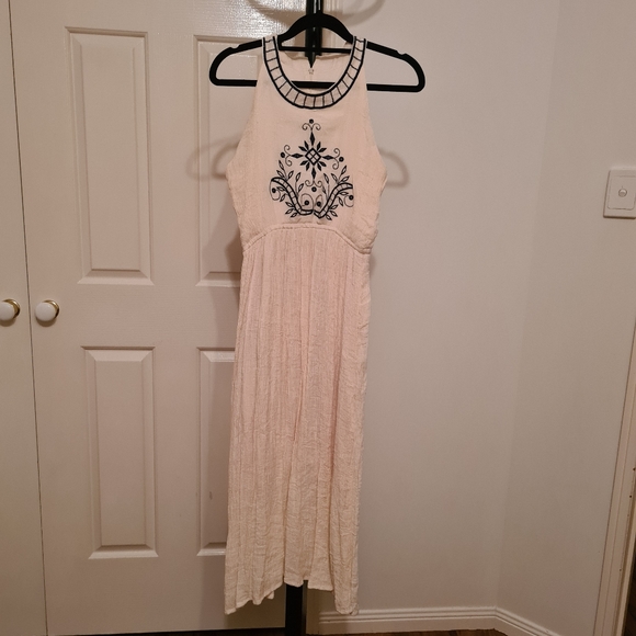 Semi Formal 10 Beige Khaki Black Floral Embroidered Fit Flare Knee Length Dress - Picture 2 of 4